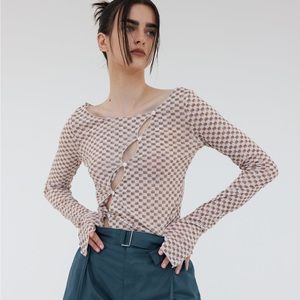 Gateless Diagonal Button Up Second-Skin Top